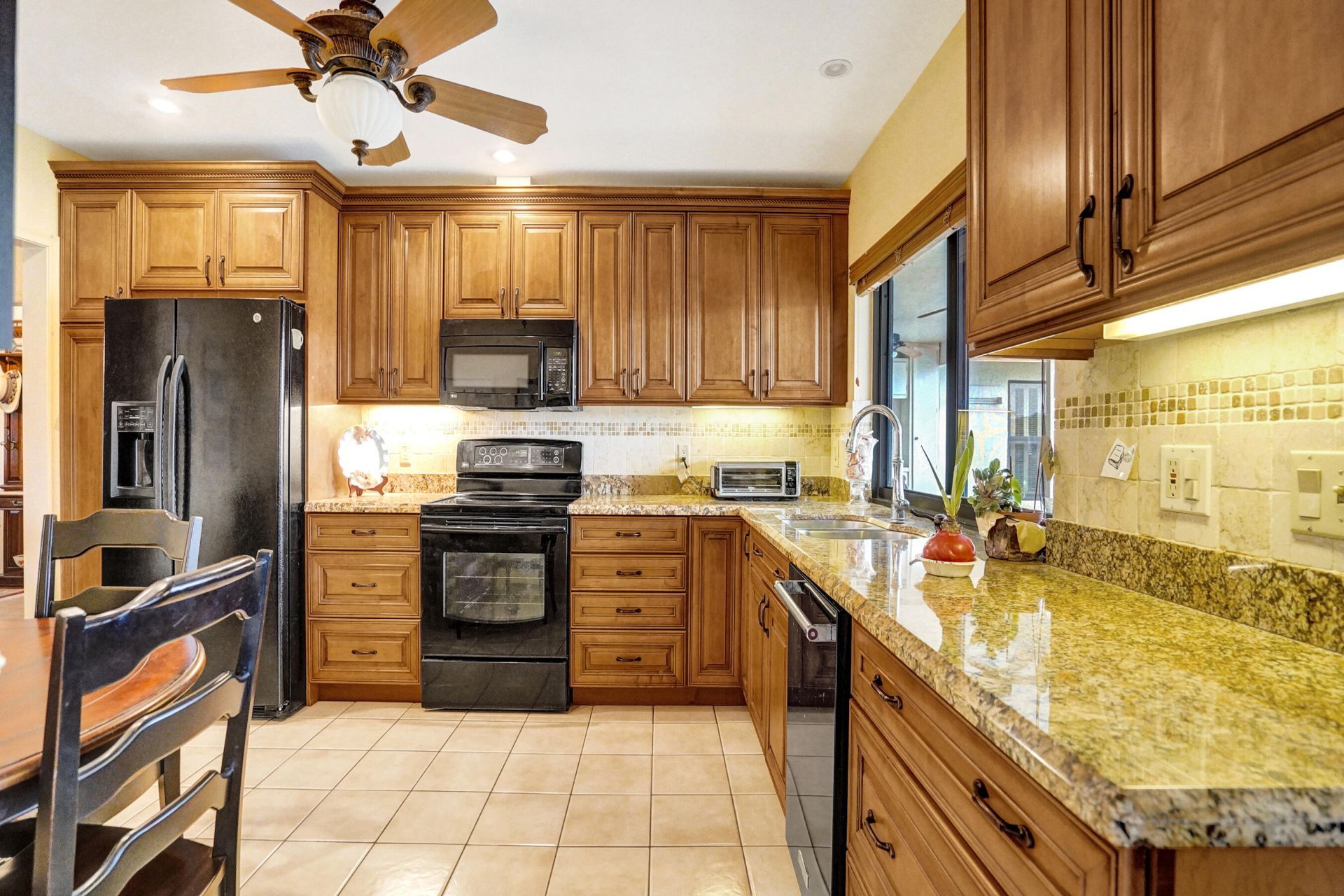 1721 SW 69th Avenue, Plantation, FL 33317 Photo