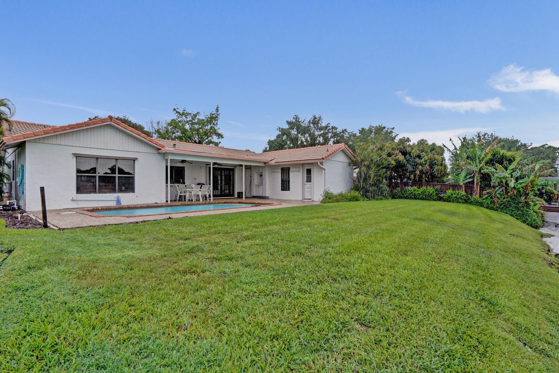 1721 SW 69th Avenue, Plantation, FL 33317 Photo