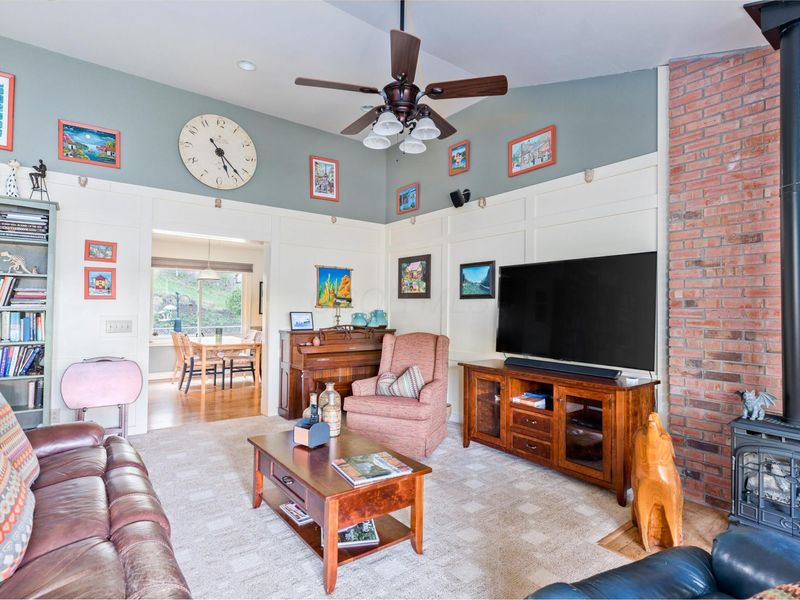 19369 Wagner Road, Laurelville, OH 43135 Photo 10