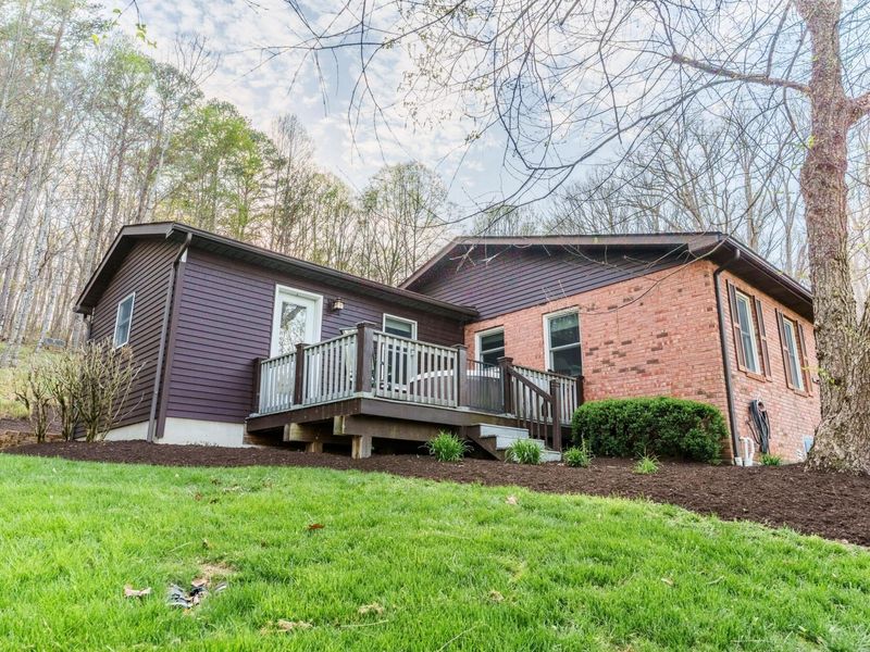 19369 Wagner Road, Laurelville, OH 43135 Photo 3