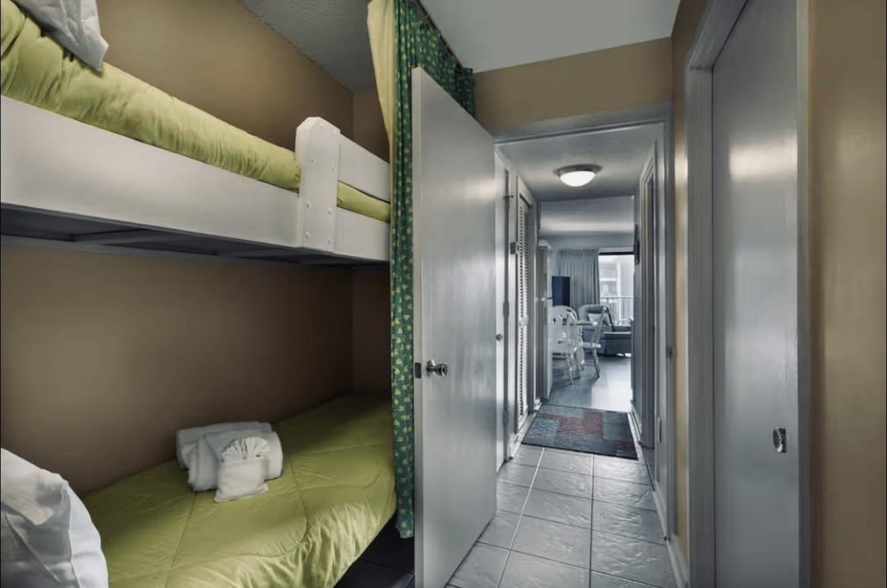 5905 S Kings Hwy. Photo 12