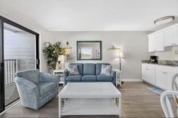 5905 S Kings Hwy. photo 4