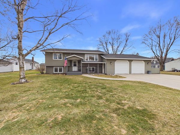 10 Kraft Drive SW, Melrose, MN 56352