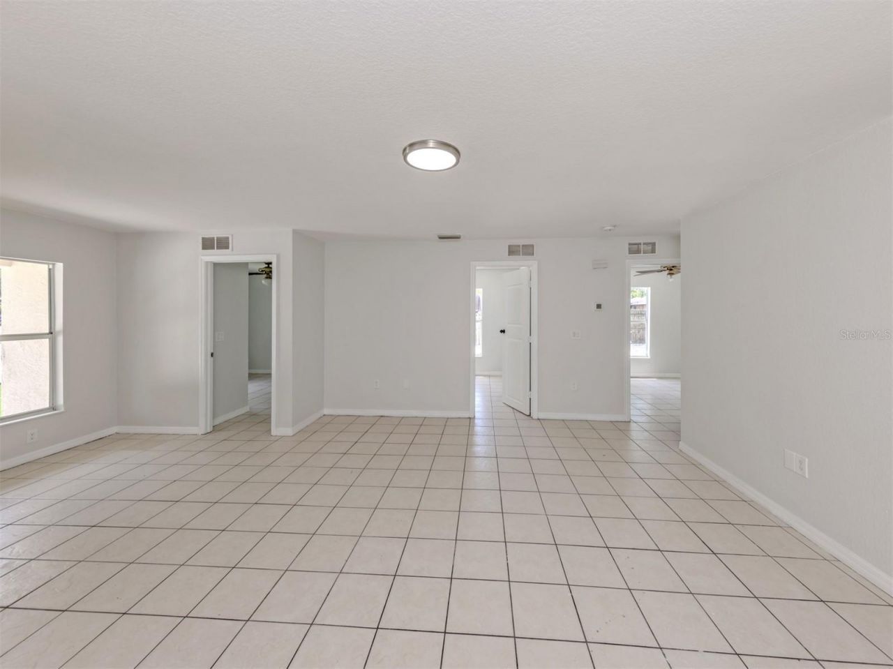 5636 6th Street Court E, Bradenton, FL 34203 Photo