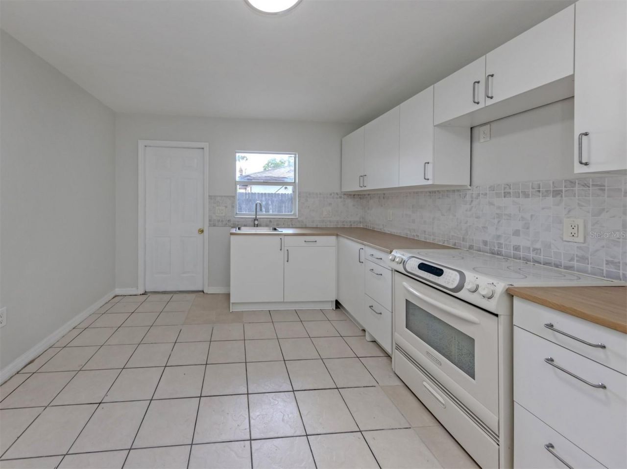 5636 6th Street Court E, Bradenton, FL 34203 Photo