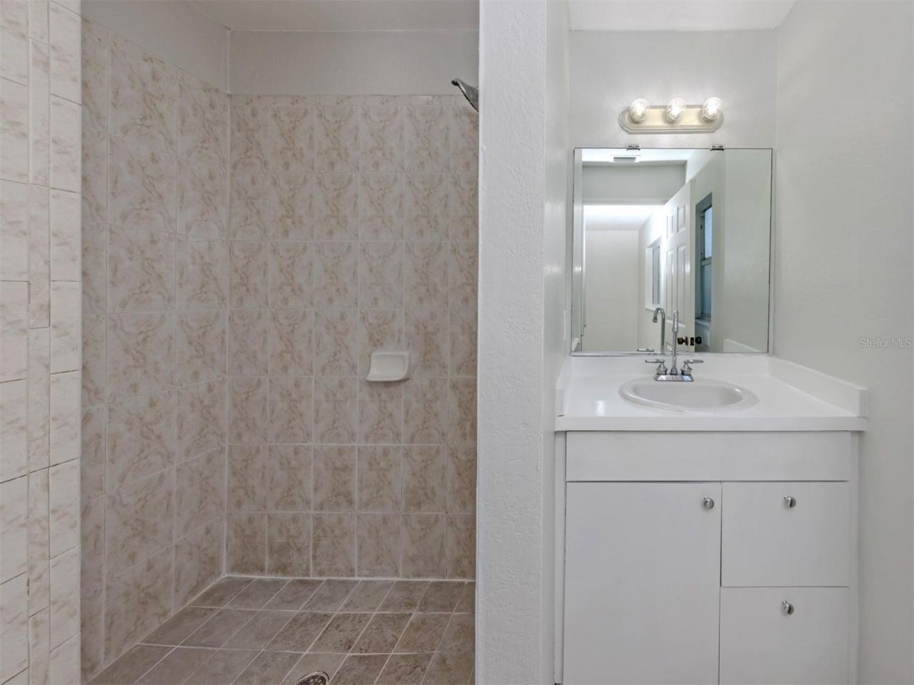 5636 6th Street Court E, Bradenton, FL 34203 Photo