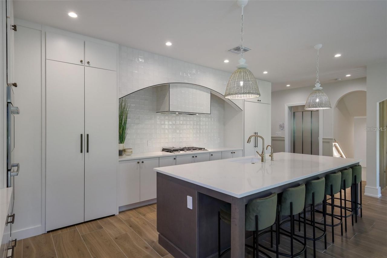 119 Mckinley Drive , Sarasota, FL 34236 Photo