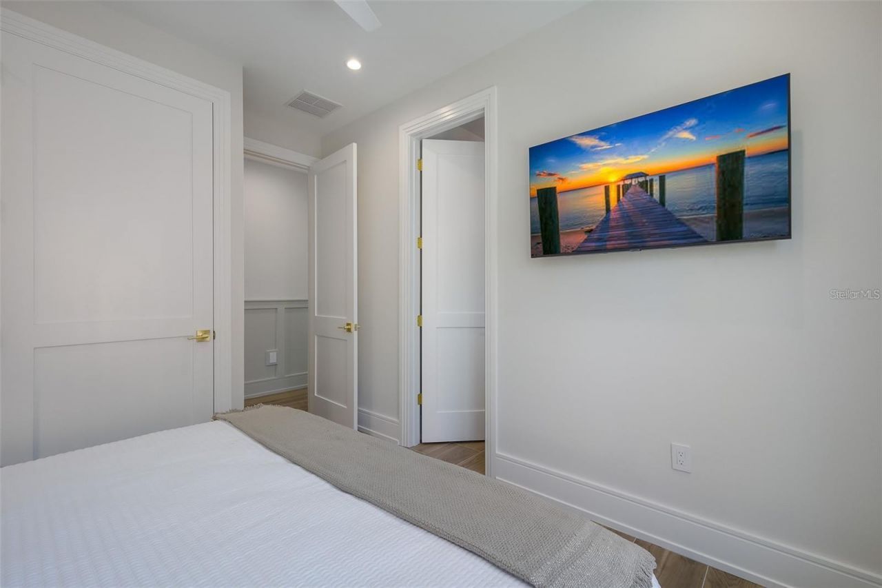 119 Mckinley Drive , Sarasota, FL 34236 Photo