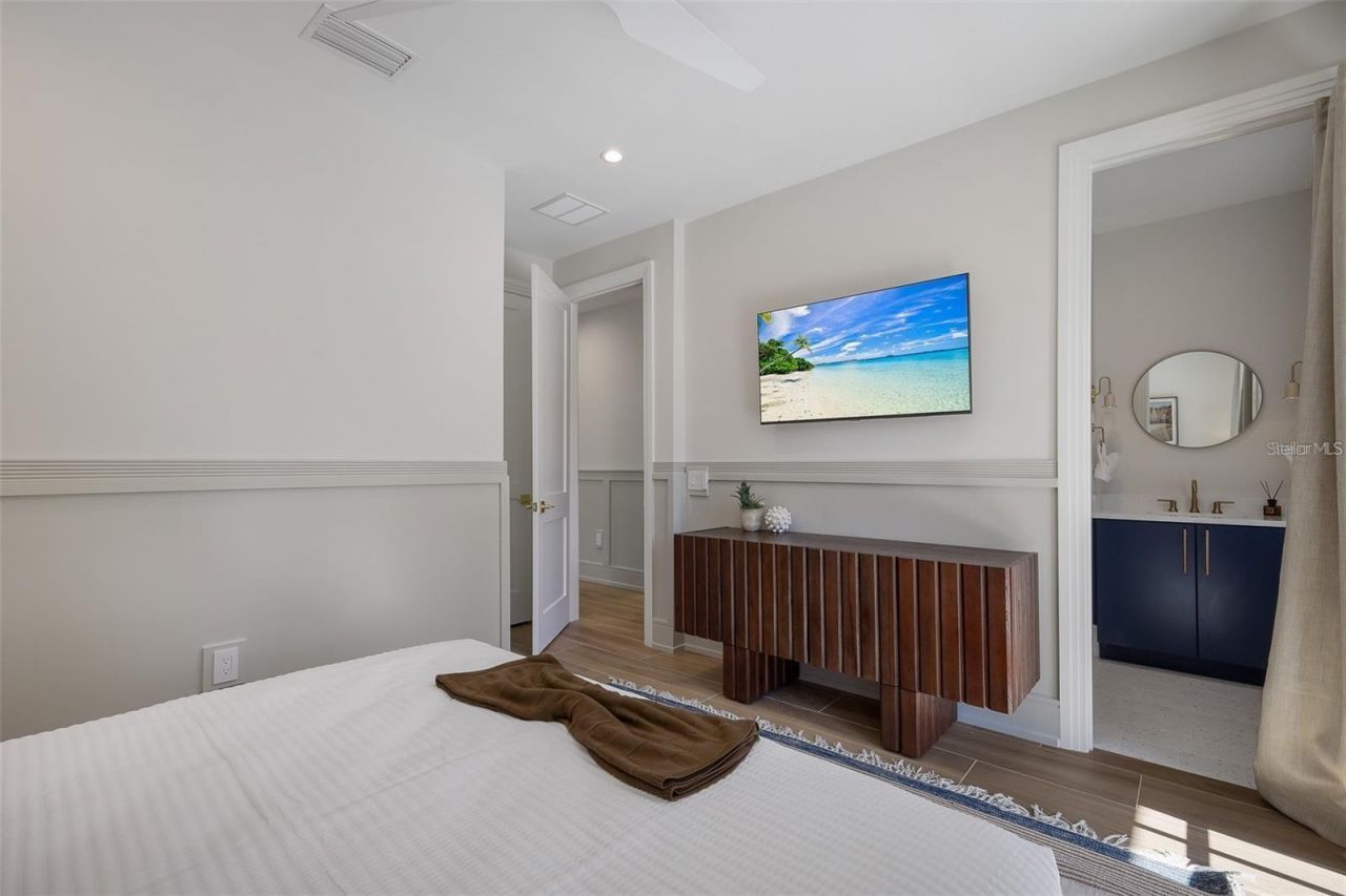 119 Mckinley Drive , Sarasota, FL 34236 Photo