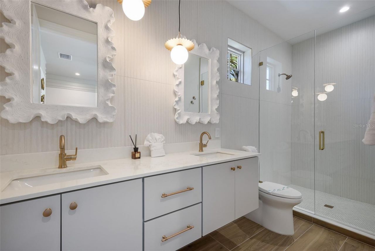 119 Mckinley Drive , Sarasota, FL 34236 Photo