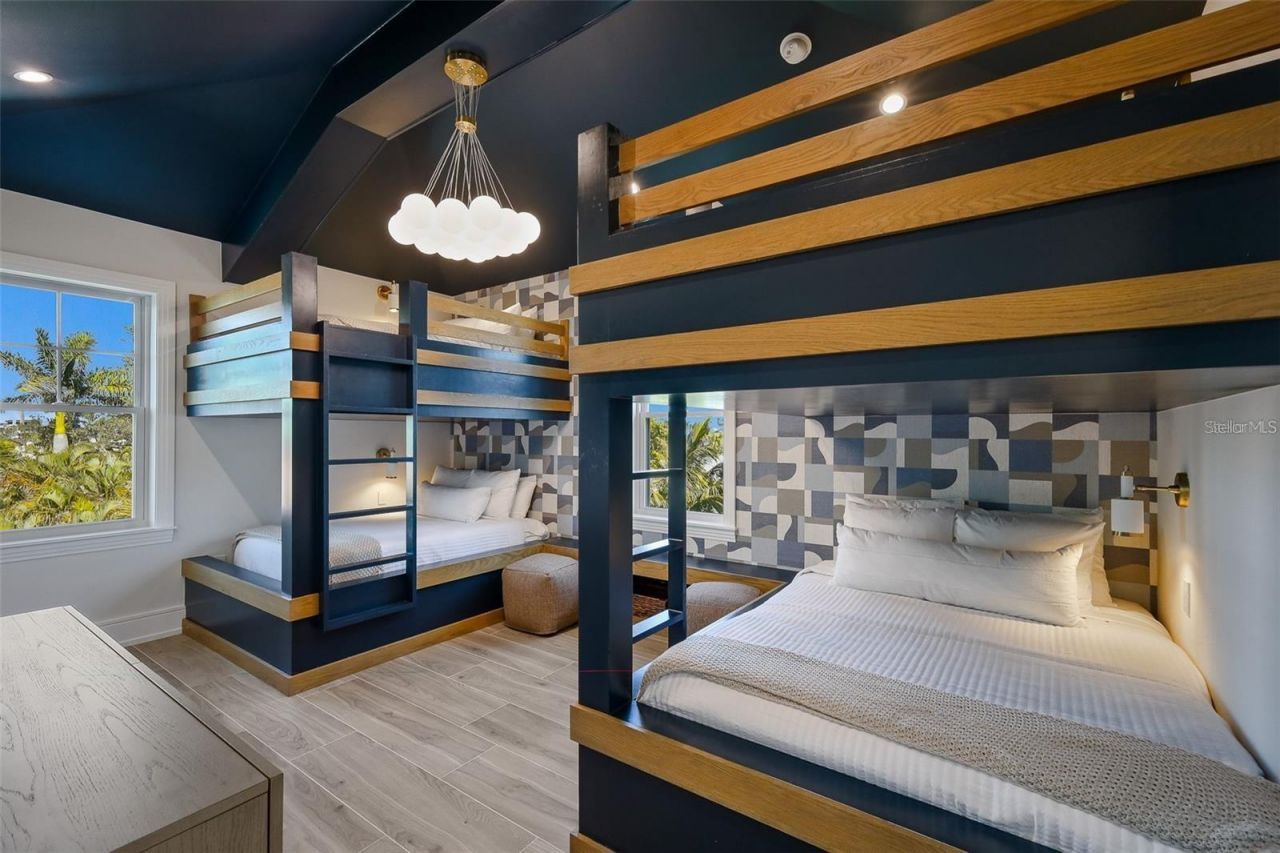 119 Mckinley Drive , Sarasota, FL 34236 Photo