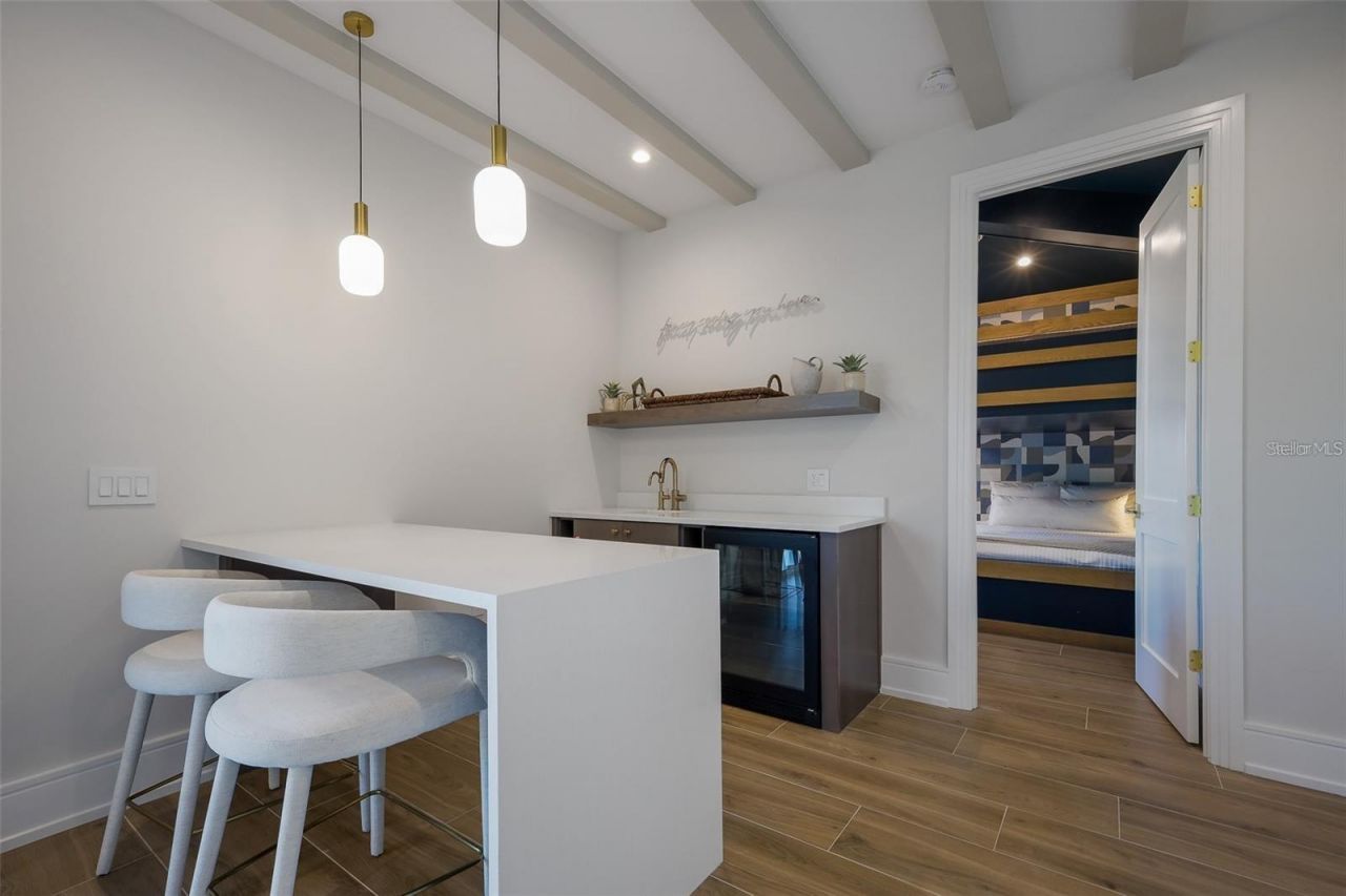 119 Mckinley Drive , Sarasota, FL 34236 Photo