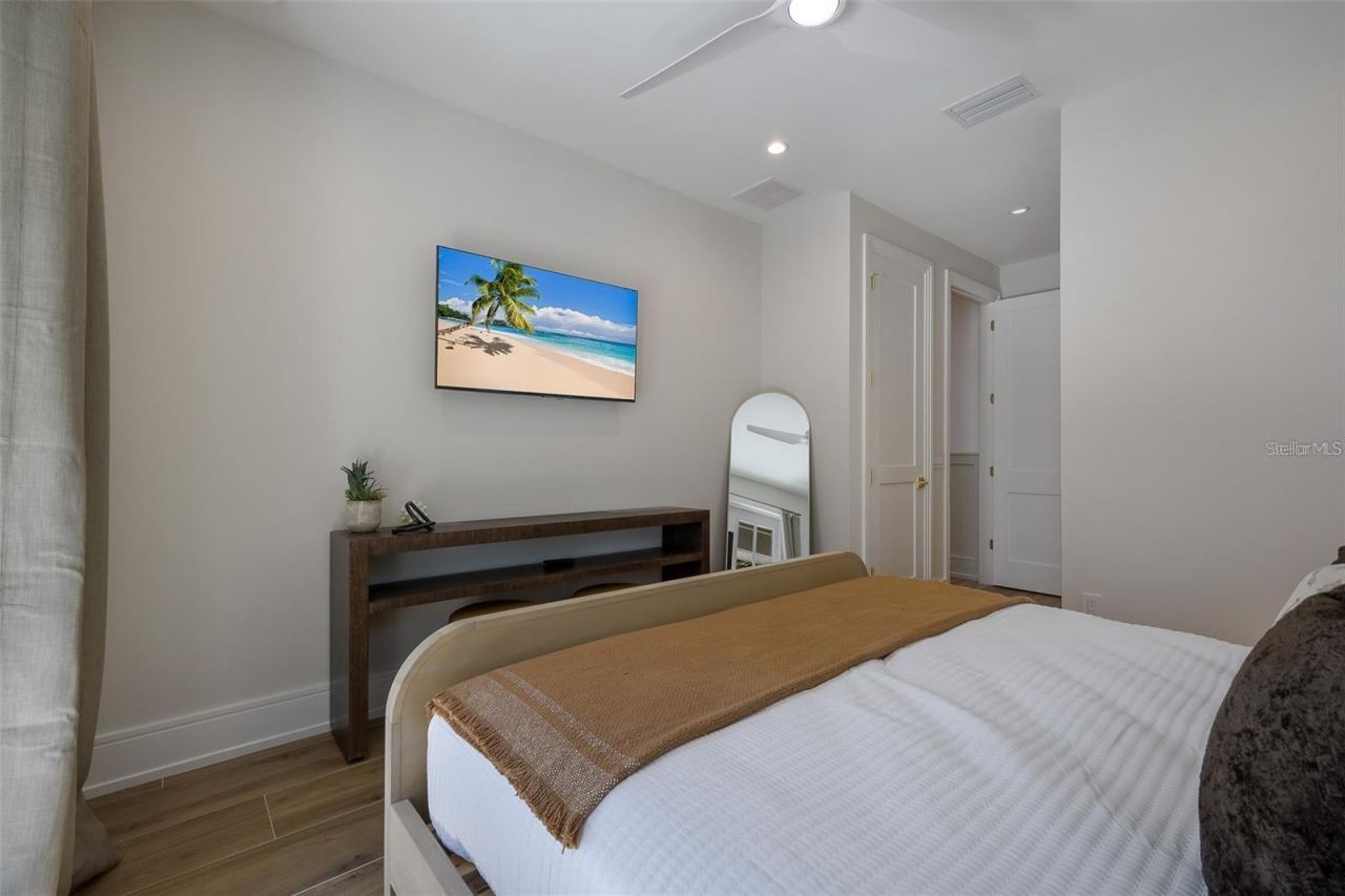 119 Mckinley Drive , Sarasota, FL 34236 Photo