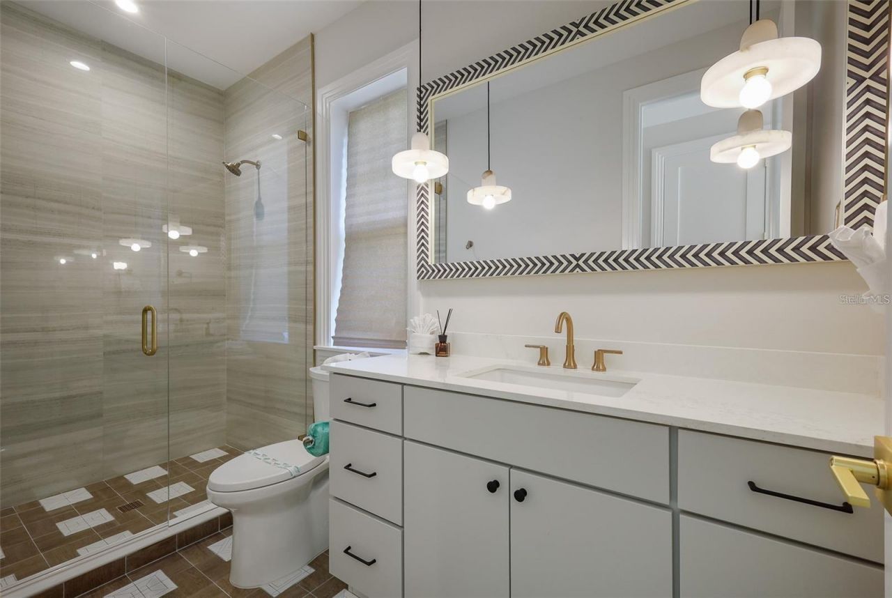 119 Mckinley Drive , Sarasota, FL 34236 Photo