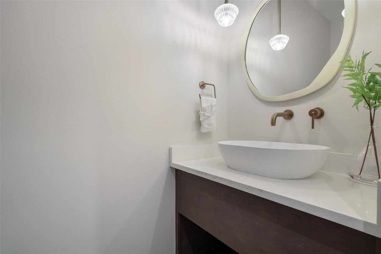 119 Mckinley Drive , Sarasota, FL 34236 Photo