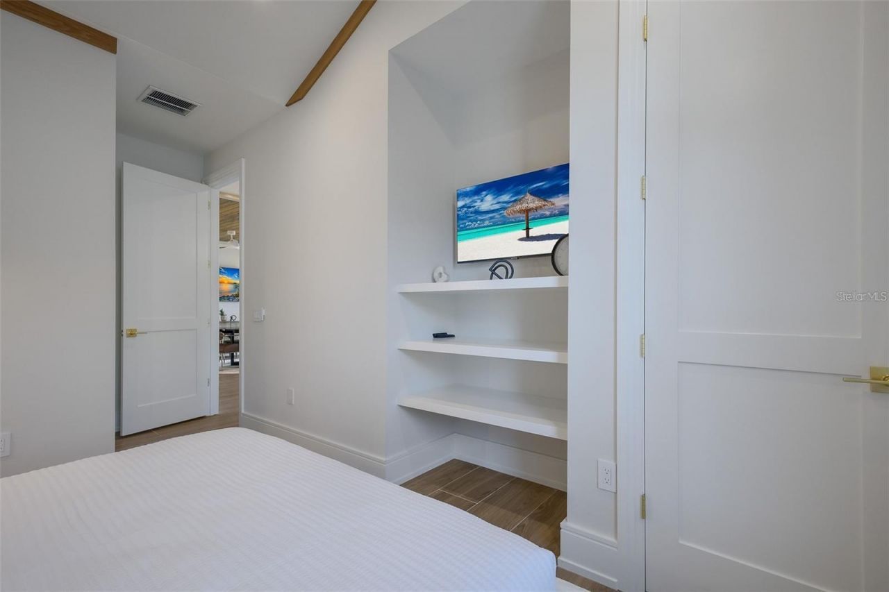 119 Mckinley Drive , Sarasota, FL 34236 Photo