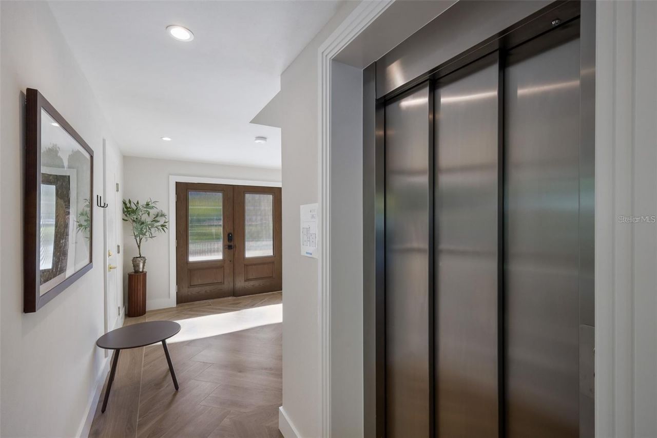 119 Mckinley Drive , Sarasota, FL 34236 Photo