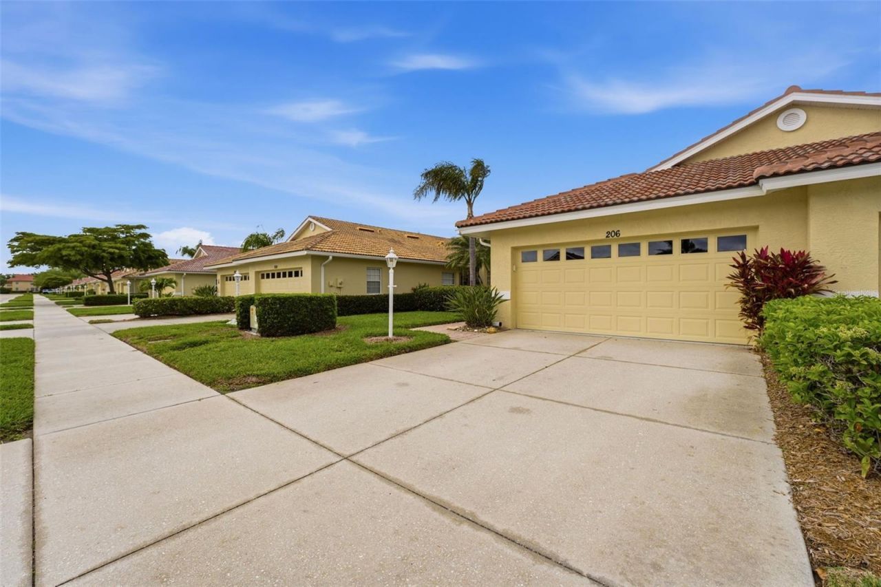 206 Vista Del Lago Way , Venice, FL 34292 Photo