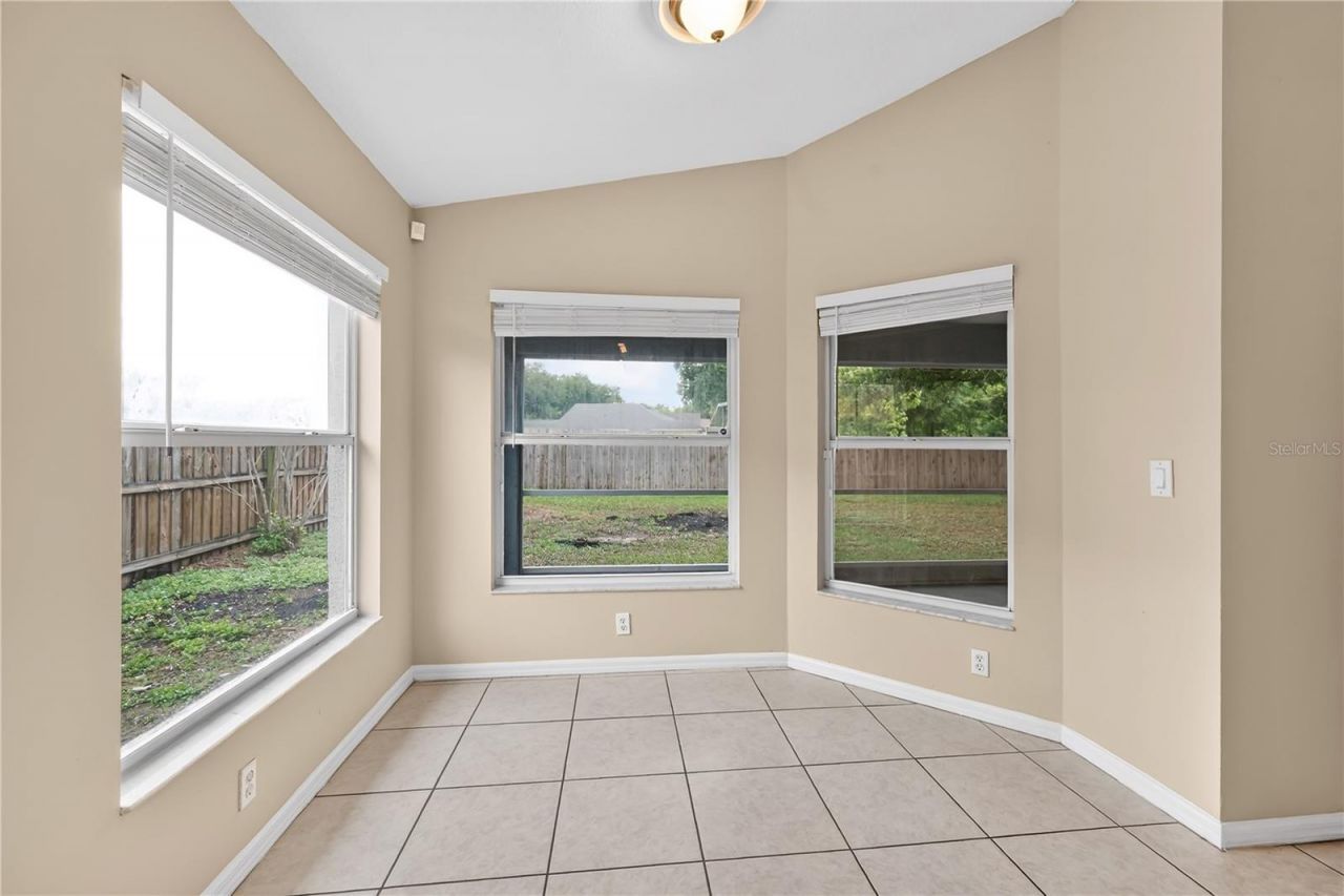 1461 Lake Shore Ranch Drive, Seffner, FL 33584 Photo