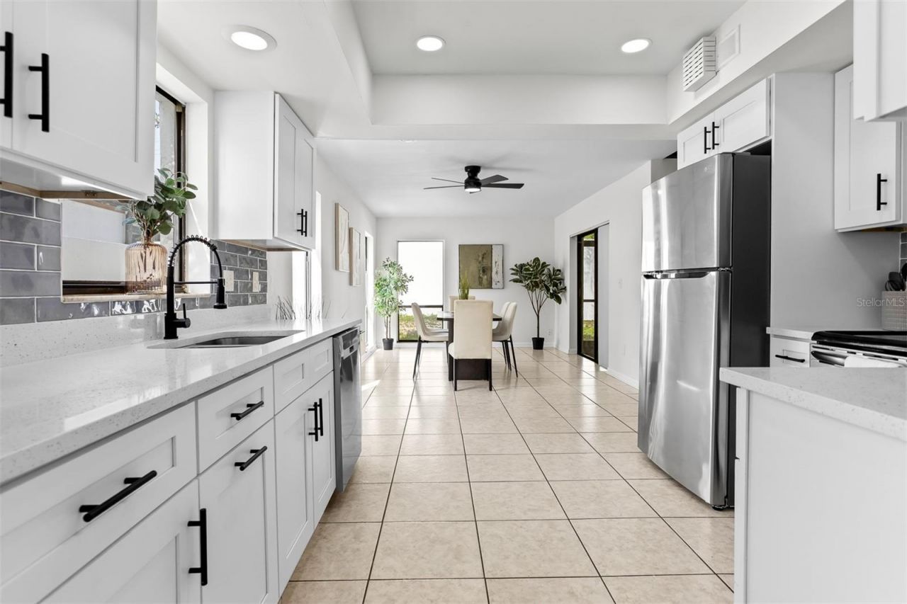 11508 Robles Del Rio Place, Temple Terrace, FL 33617 Photo