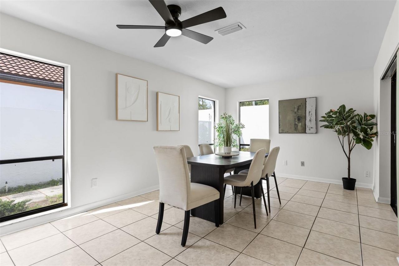 11508 Robles Del Rio Place, Temple Terrace, FL 33617 Photo