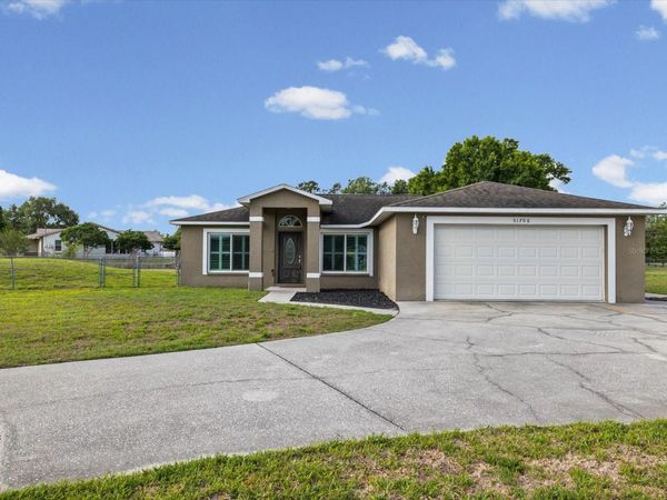31706 HUNT CLUB LANE , WESLEY CHAPEL, FL 33543