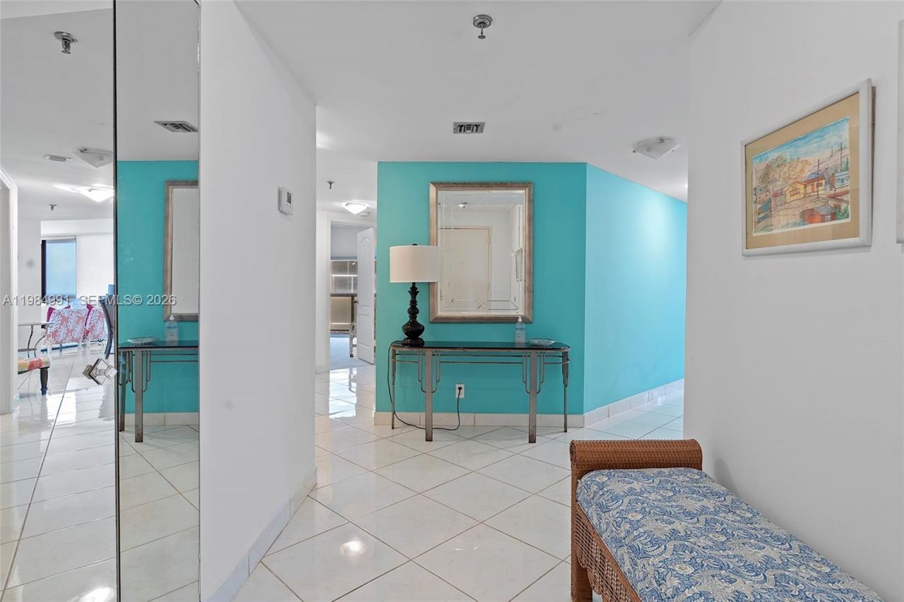 9455 Collins Ave , Unit 409, Surfside, FL 33154 Photo