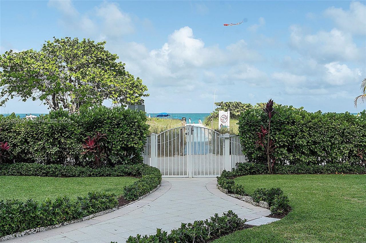 9455 Collins Ave , Unit 409, Surfside, FL 33154 Photo