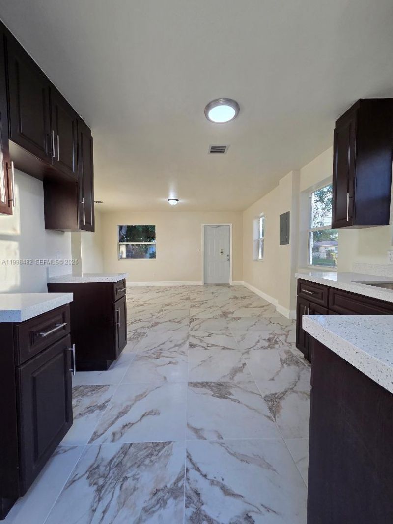 295 NW 48th St , Miami, FL 33127 Photo