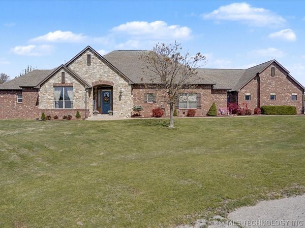 8778 S 234th East Avenue, Broken Arrow, OK 74014