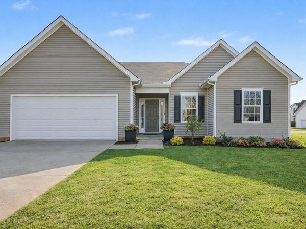 2616 Elijah Dr, Murfreesboro, TN 37129