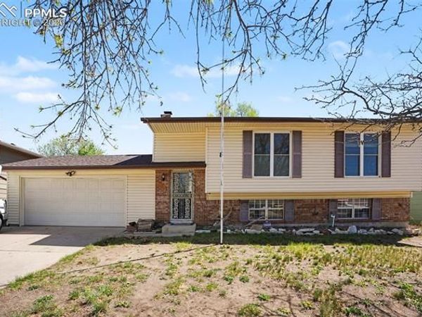 2645 Prescott Circle, Colorado Springs, CO 80916