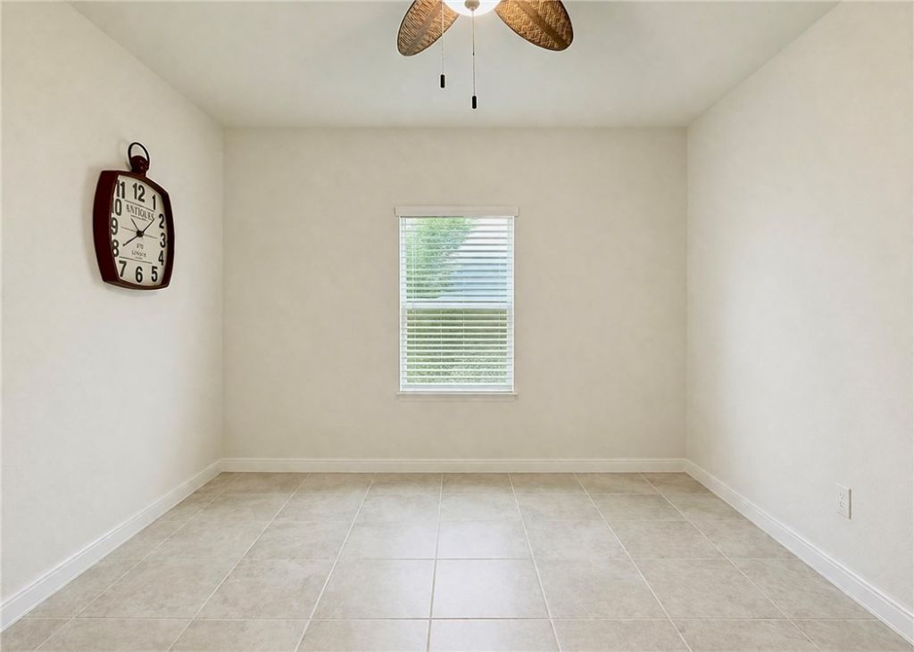 8236 100th Avenue, Vero Beach, FL 32967 Photo