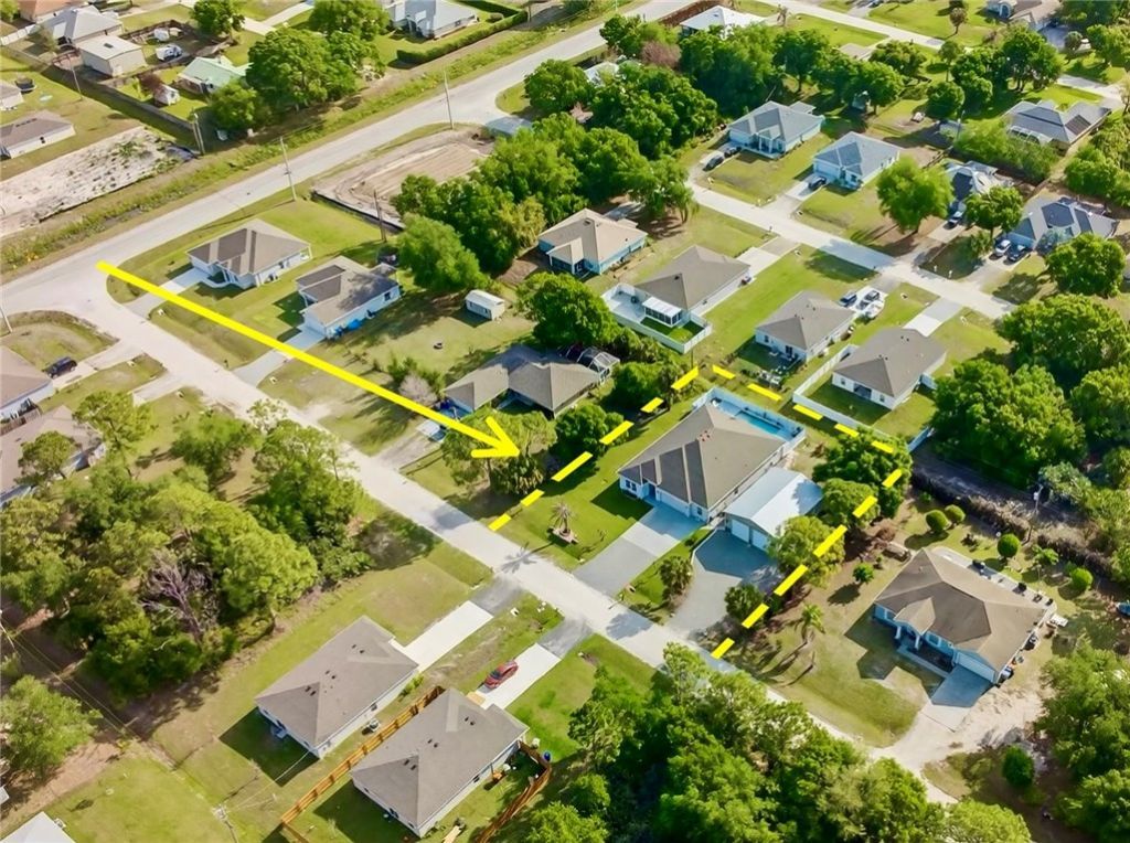 8236 100th Avenue, Vero Beach, FL 32967 Photo