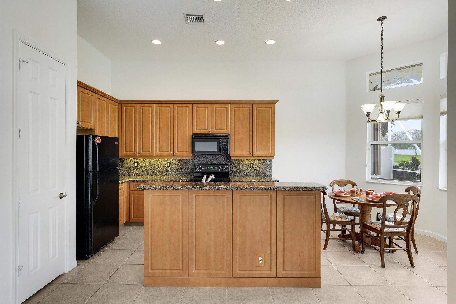 9486 Vercelli Street, Lake Worth, FL 33467 Photo
