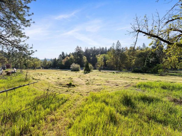 108 Holton Creek Road, Kerby, OR 97531