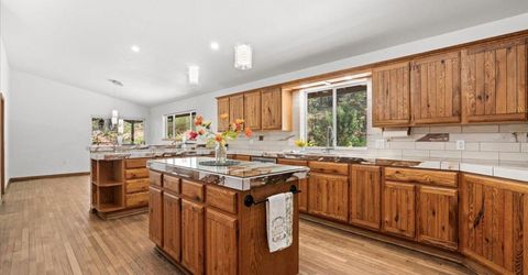 10128 Howe Ave, Grass Valley, CA 95949 Photo