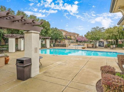 4800 SE Westlake Pkwy #1009, Unit 1009, Sacramento, CA 95835 Photo