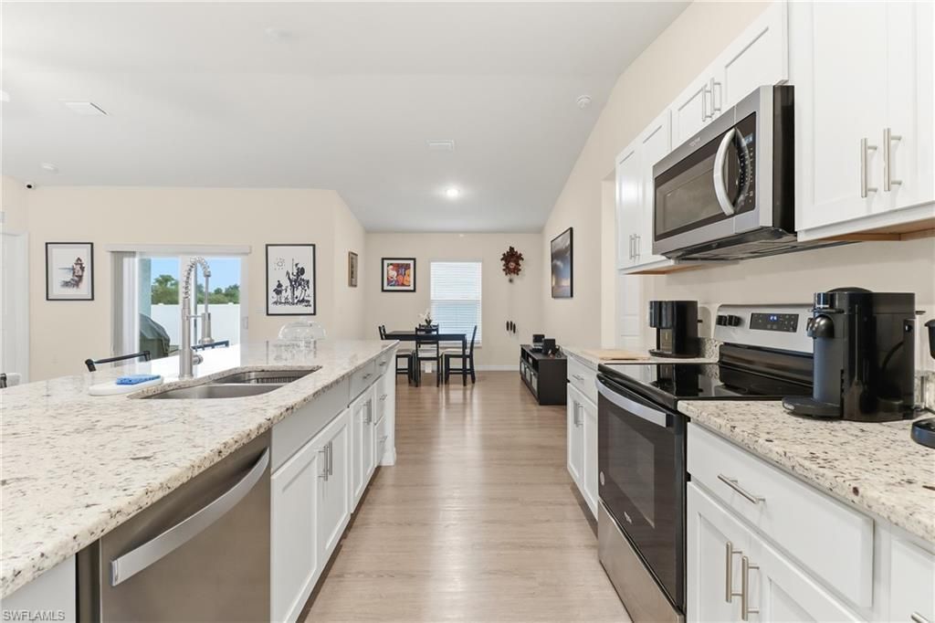 7024 Hero Cir , Labelle, FL 33935 Photo