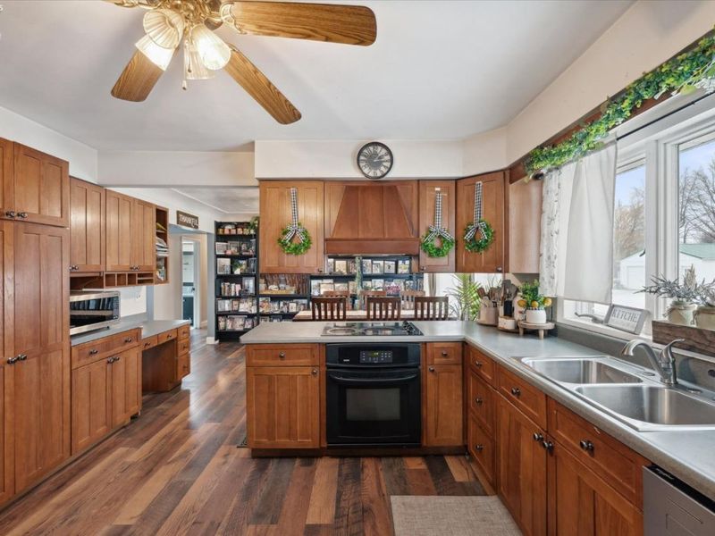 4889 N SR 2, Oak Harbor, OH 43449 Photo 13