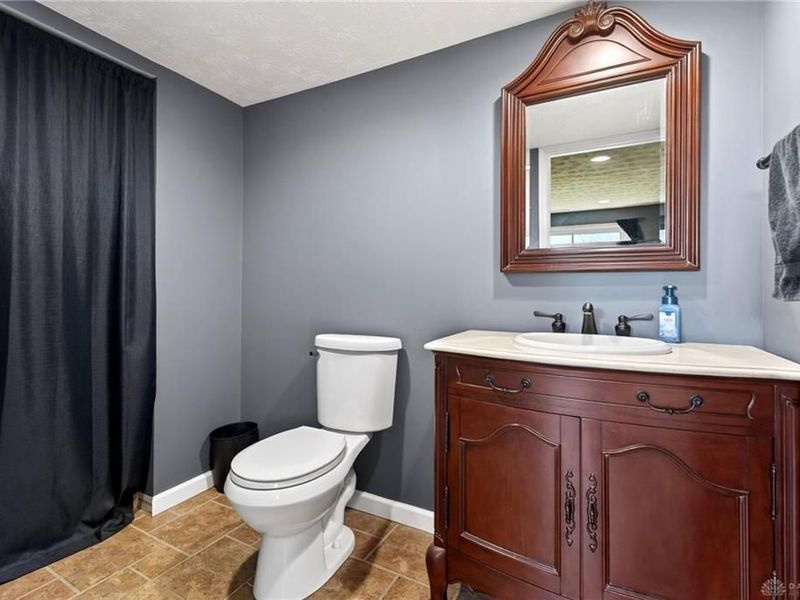 689 Chipplegate Drive, Centerville, OH 45459 Photo 39