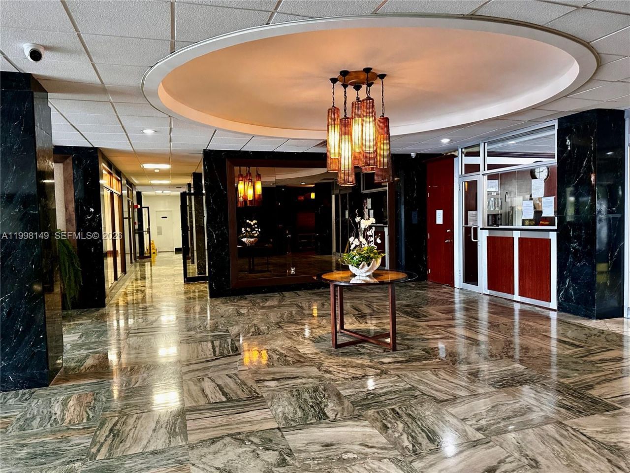 500 Bayview Dr, Unit 717, Sunny Isles Beach, FL 33160 Photo