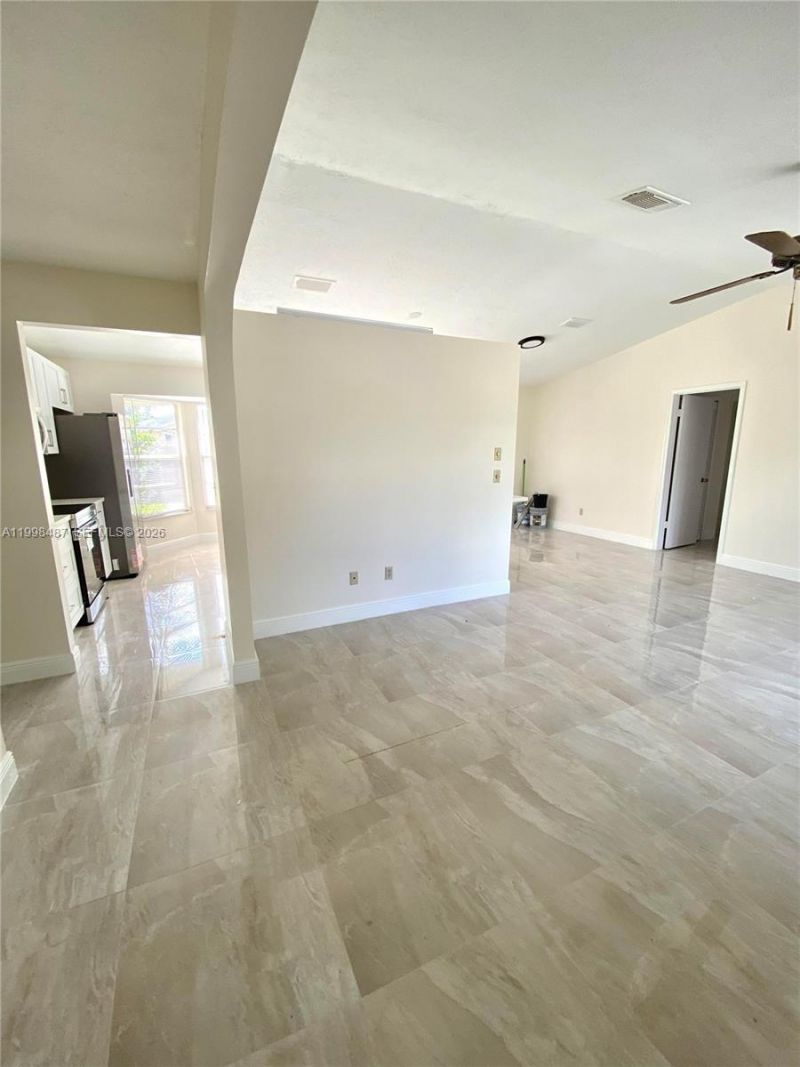 592 SW Todd Ave , Port Saint Lucie, FL 34983 Photo