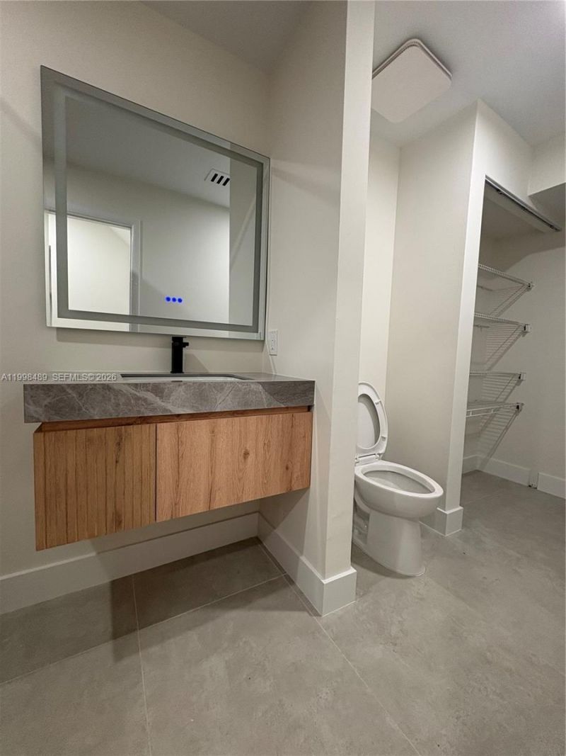 9881 NW 52nd Ter , Unit 9881, Doral, FL 33178 Photo