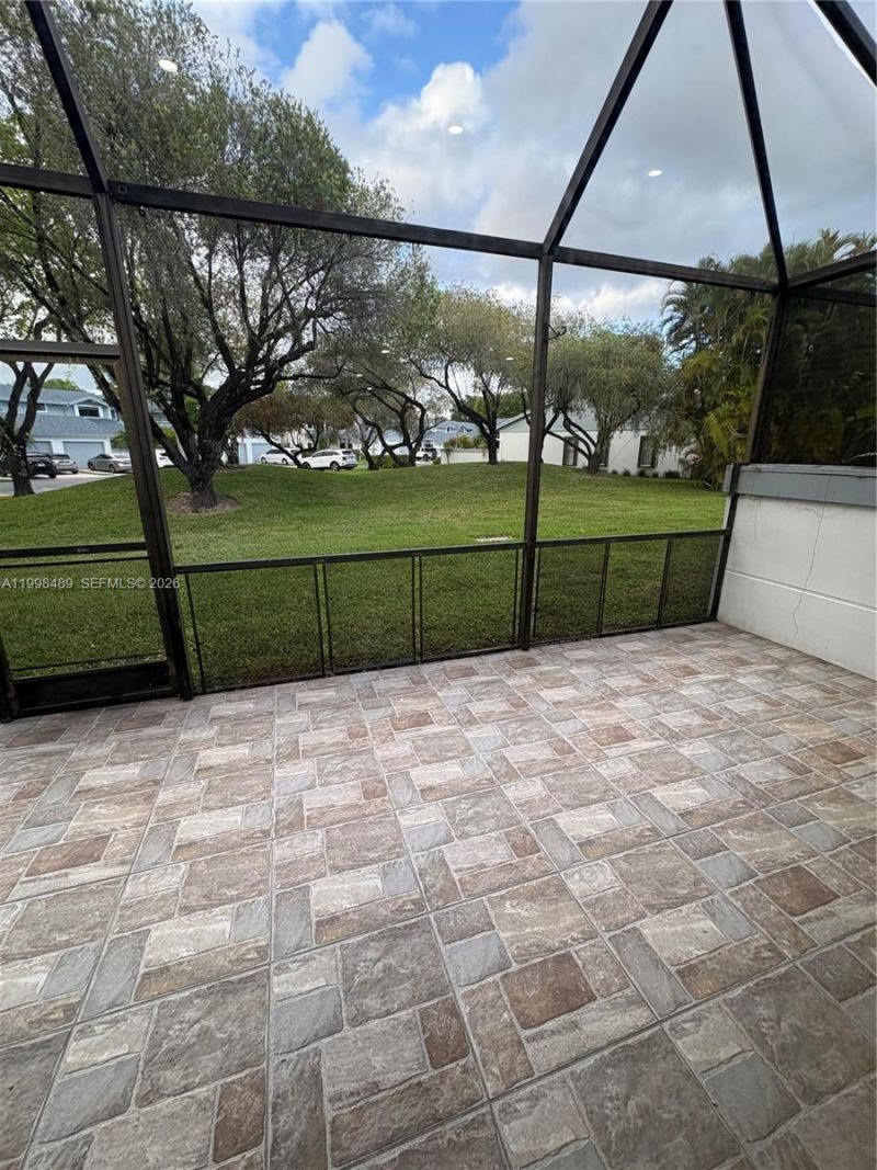 9881 NW 52nd Ter , Unit 9881, Doral, FL 33178 Photo