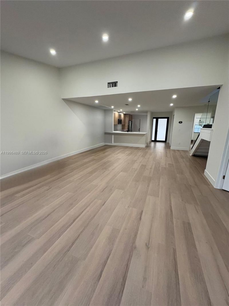 9881 NW 52nd Ter , Unit 9881, Doral, FL 33178 Photo