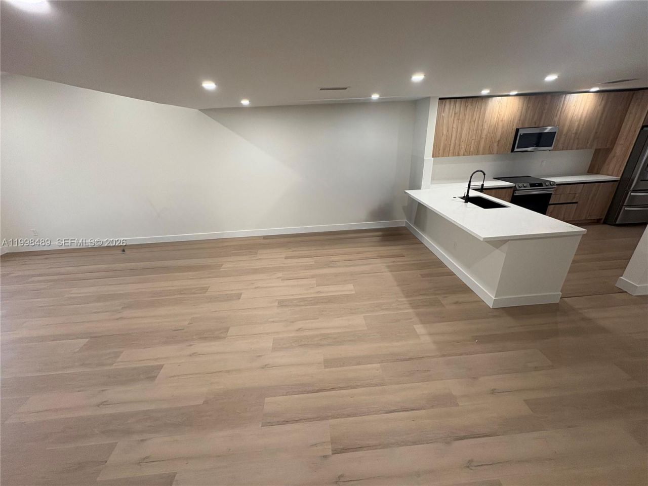 9881 NW 52nd Ter , Unit 9881, Doral, FL 33178 Photo