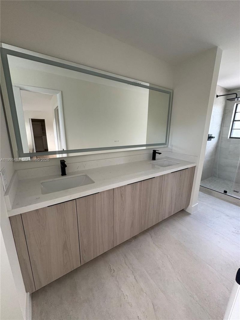 9881 NW 52nd Ter , Unit 9881, Doral, FL 33178 Photo