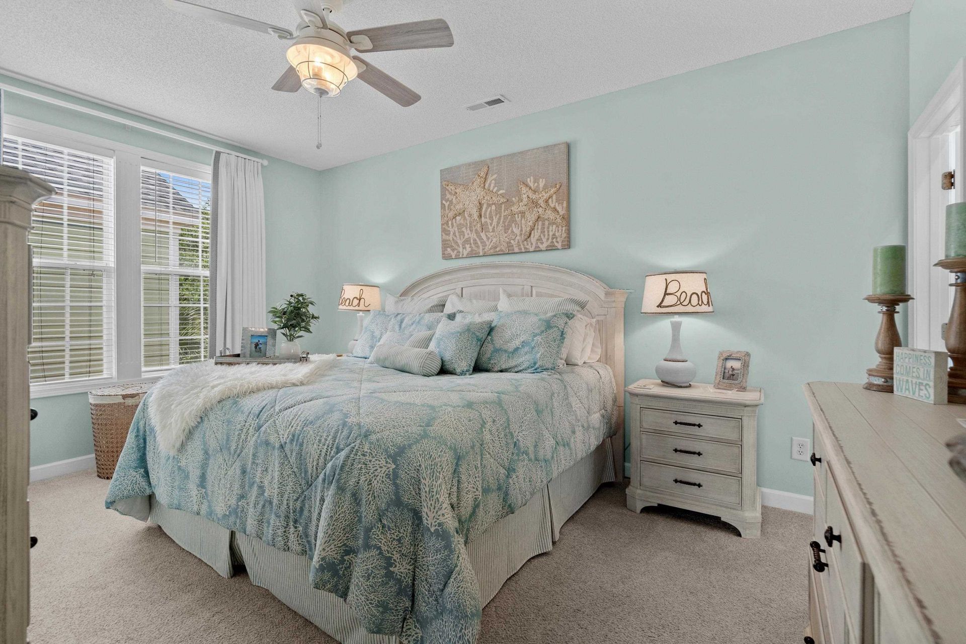 1617 N Dogwood Dr. N Photo 22