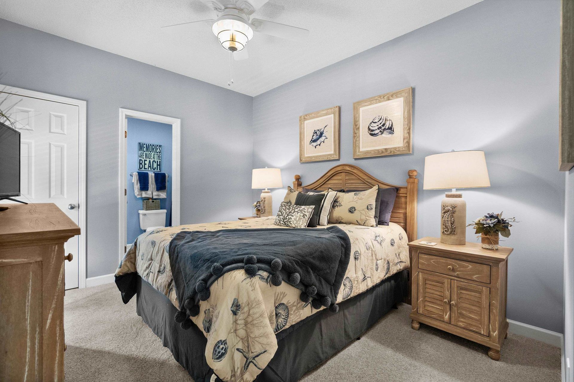 1617 N Dogwood Dr. N Photo 32